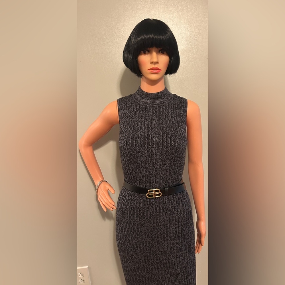 Elegant Black Textured Women's Dress - Picture 6 of 11